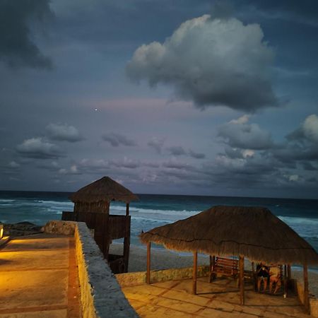 Solymar Condos Cancun Exterior photo