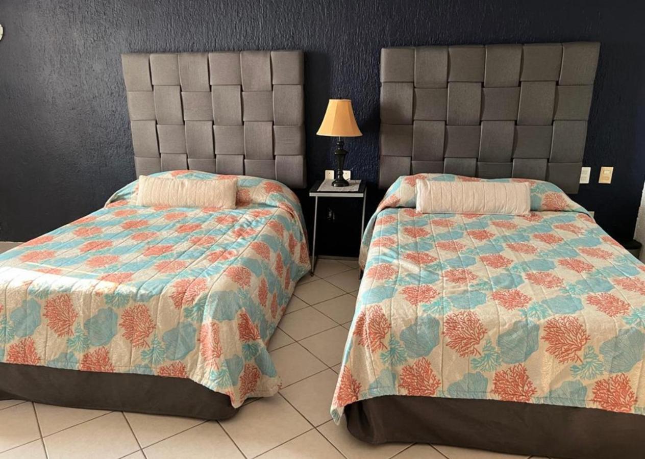 Solymar Condos Cancun Exterior photo
