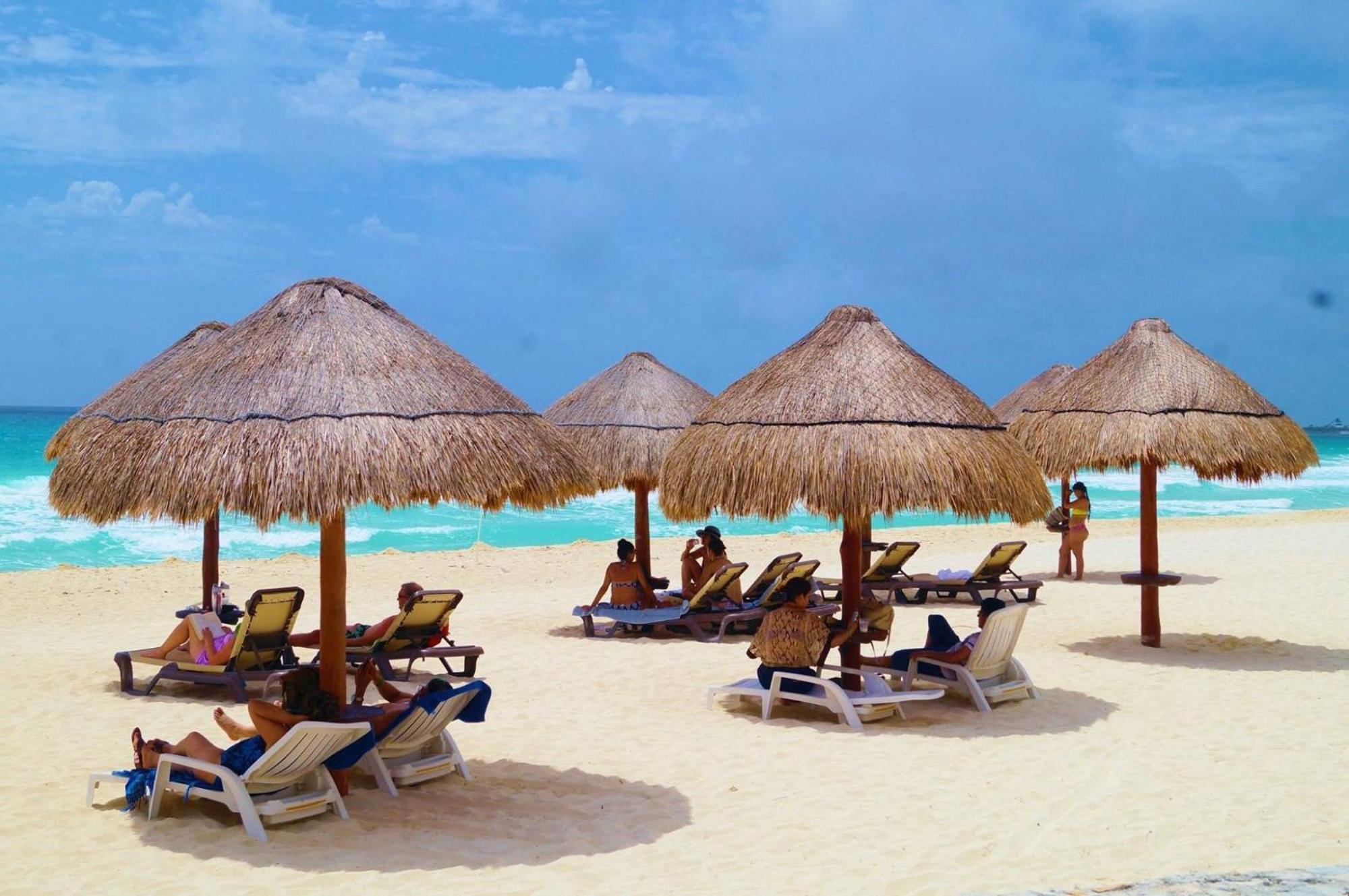 Solymar Condos Cancun Exterior photo