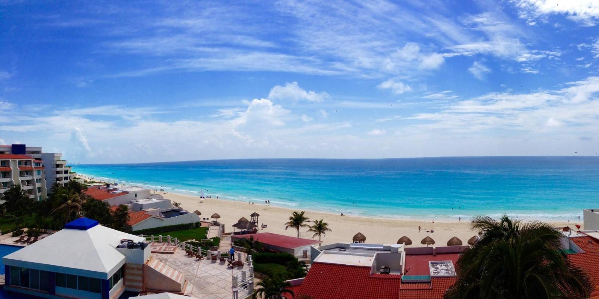 Solymar Condos Cancun Exterior photo