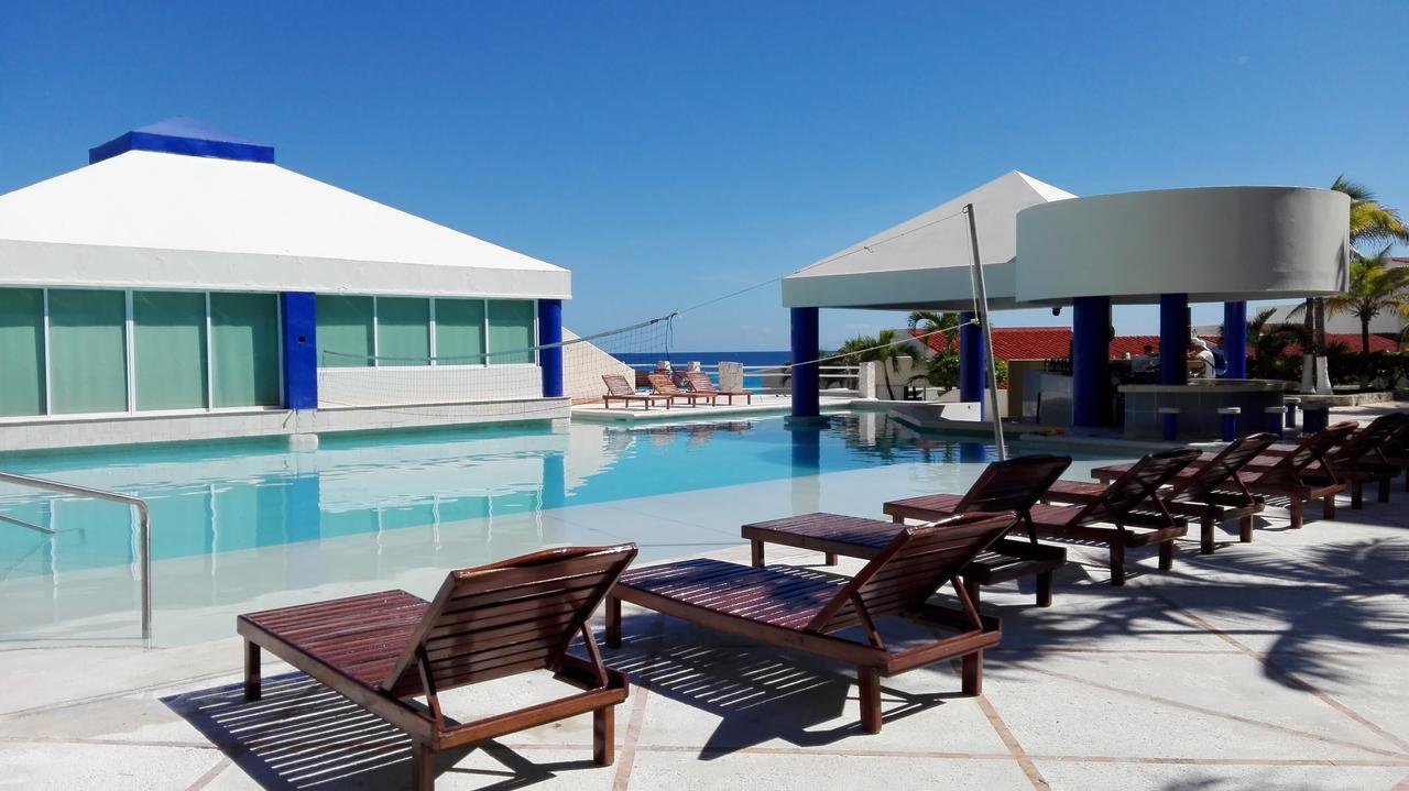 Solymar Condos Cancun Exterior photo