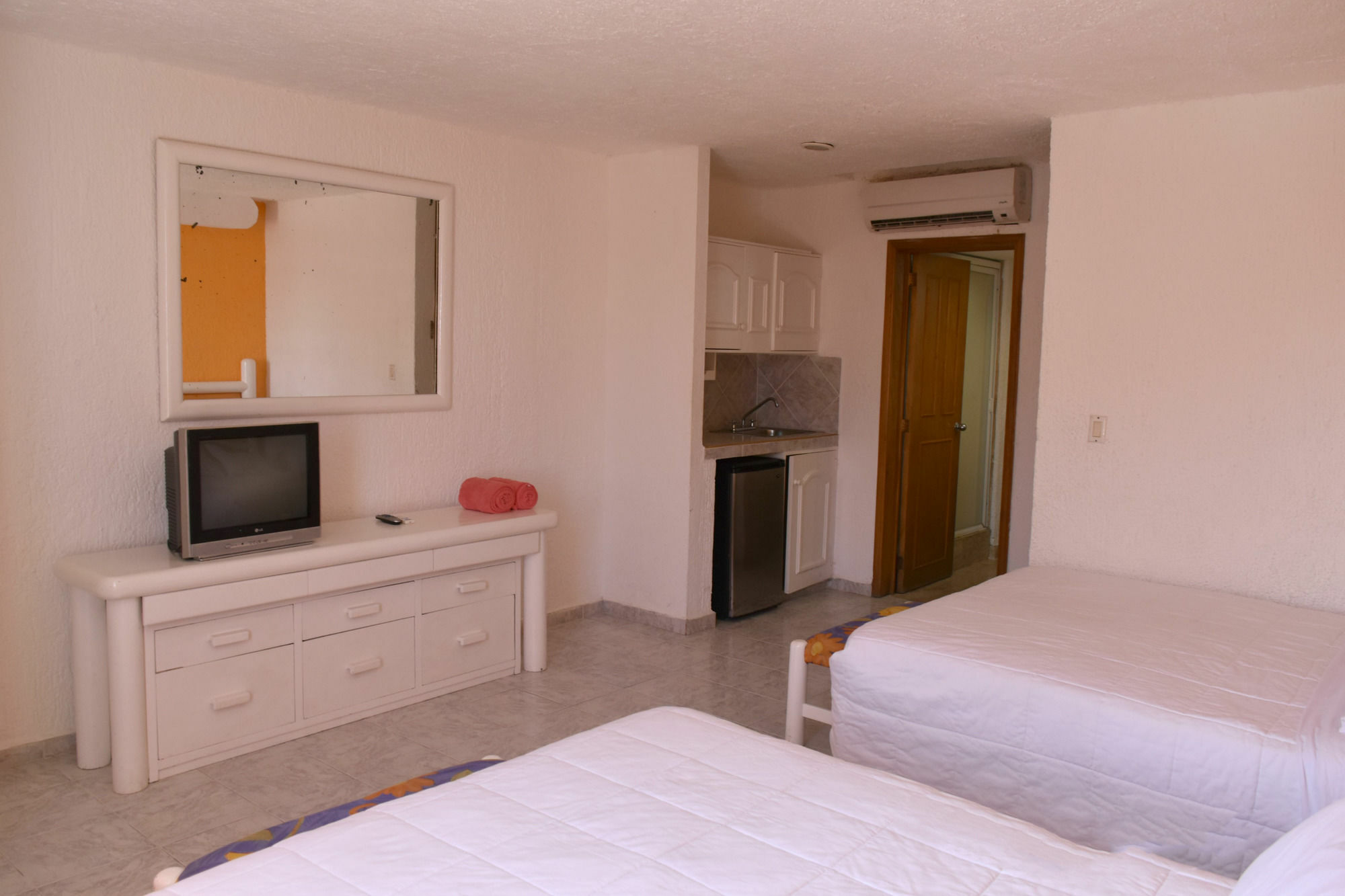 Solymar Condos Cancun Exterior photo