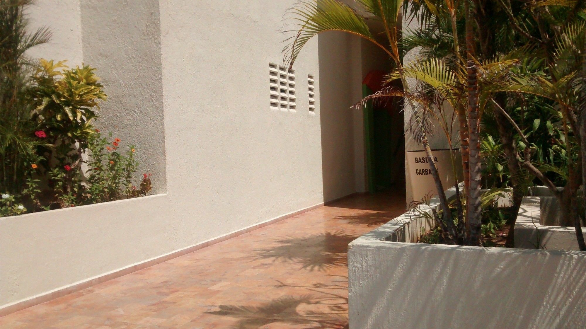 Solymar Condos Cancun Exterior photo